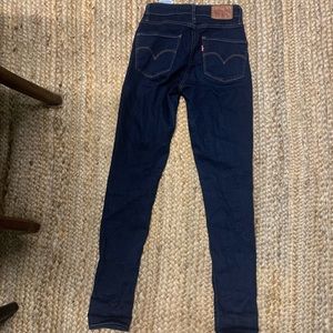 Levi’s 721 High Rise Skinny Jeans